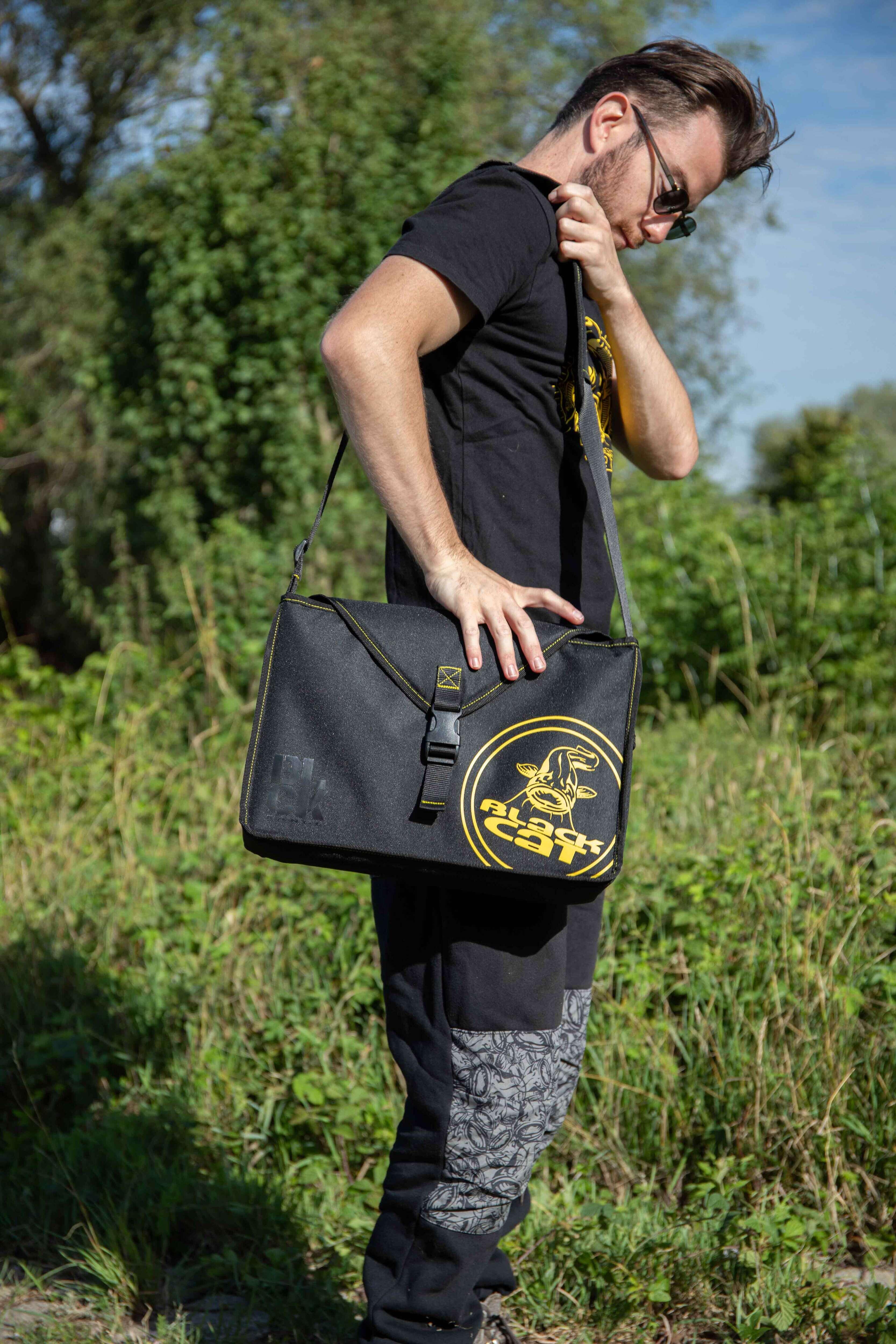 Taška Black Cat Lure Carrier