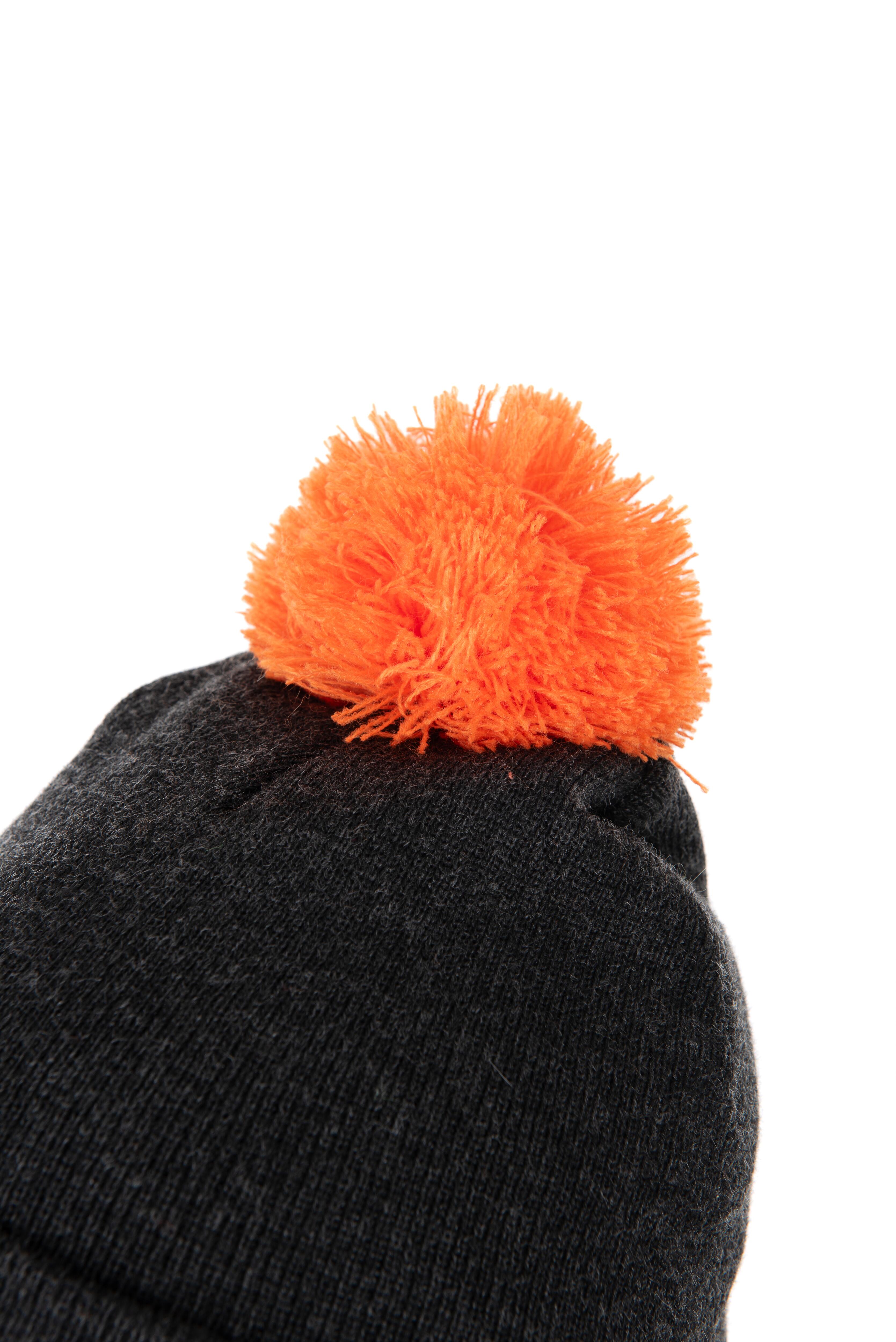 Collection Bobble Hat - B/O