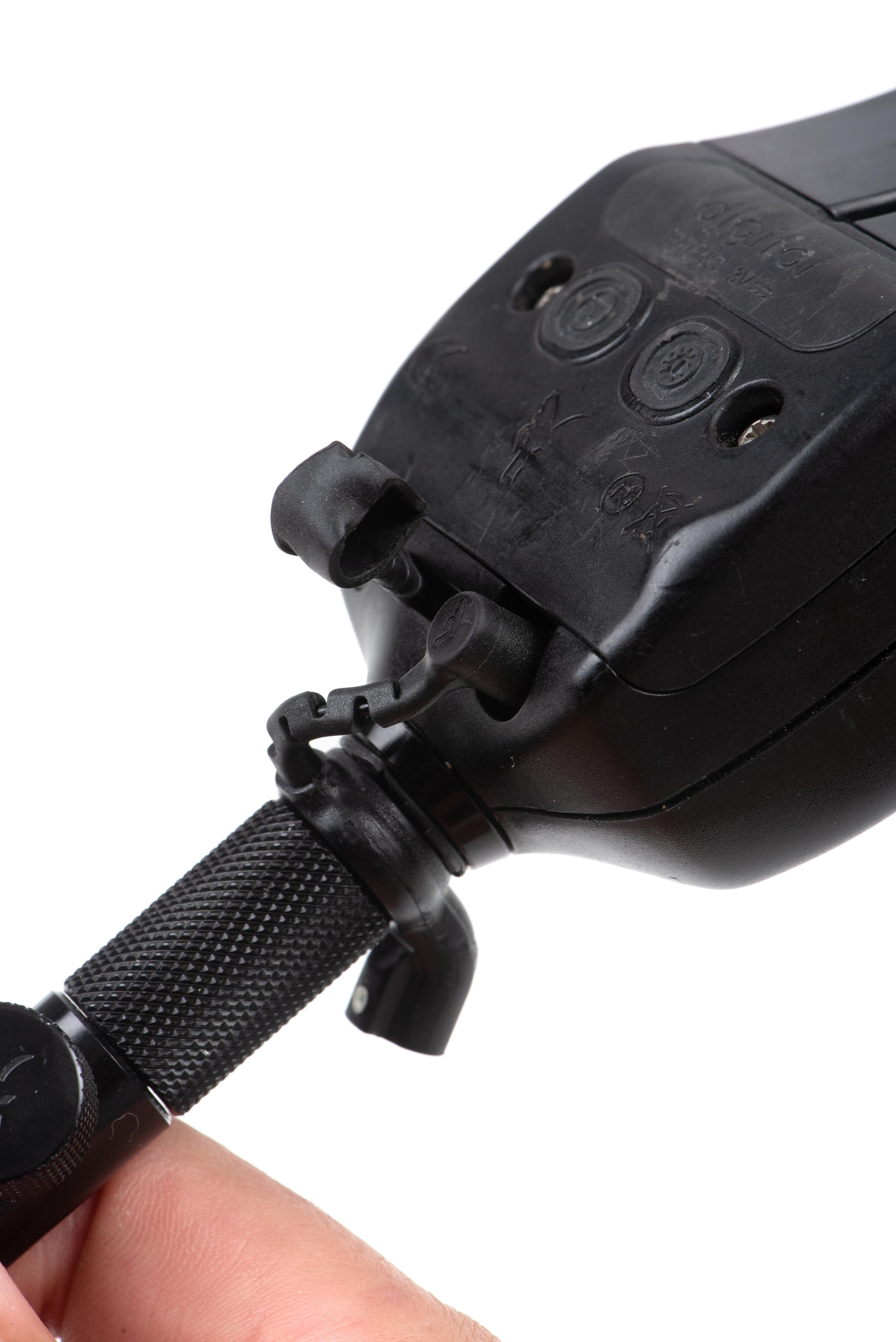 Black Label Dumpy Halo Bobbin - BLUE