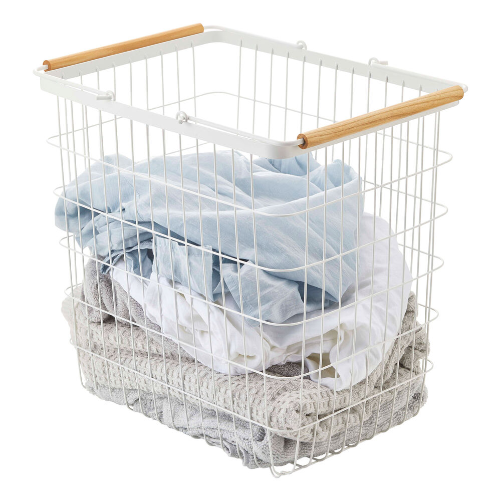 Laundry Basket L : Spacious Capacity