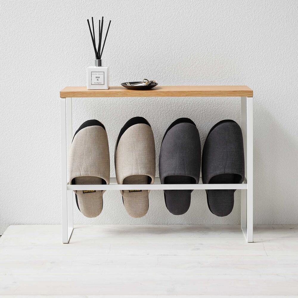 Wood-Top Slipper Rack : Storage Space for Four Pairs