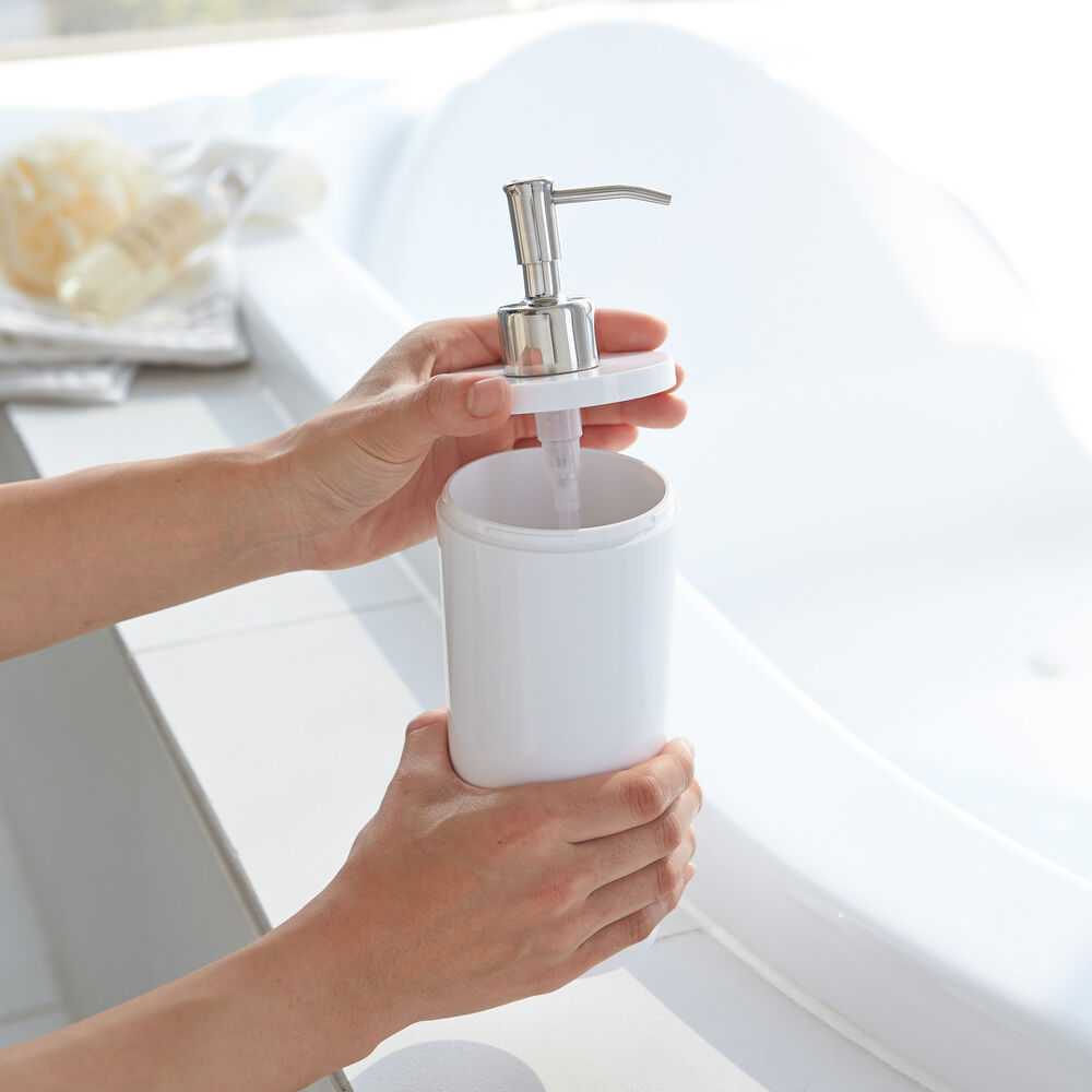 Dispenser Round : Easy Refilling