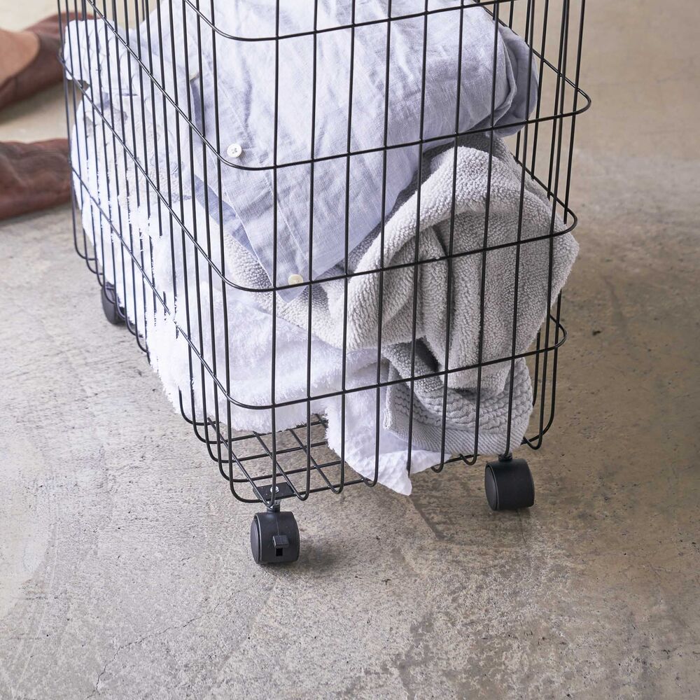 Laundry Basket with Casters : Slim Shape