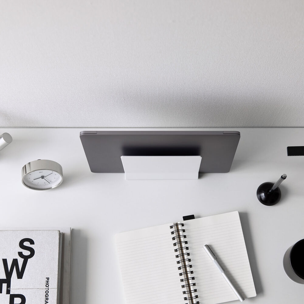 Slim Laptop Stand : Versatile Use