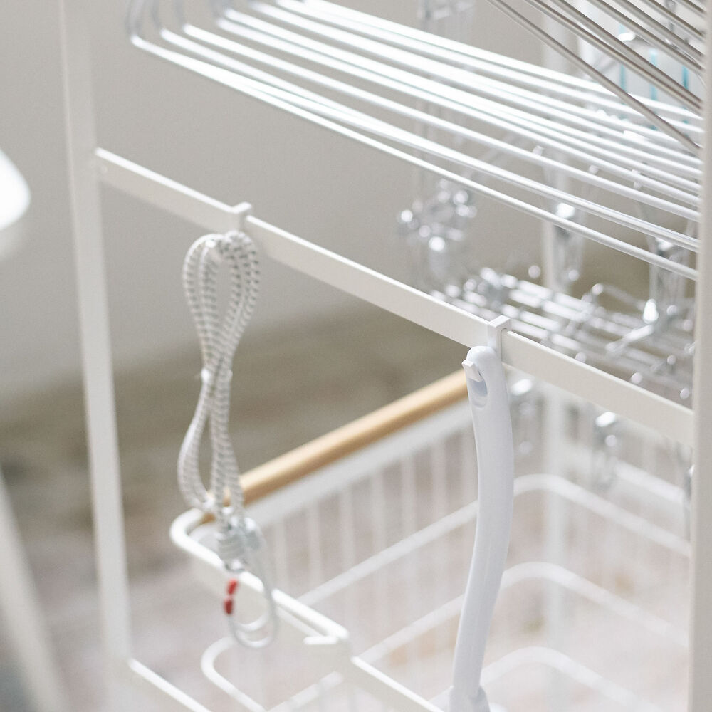 Wood-Top Laundry Wagon : Practical Additional Hooks