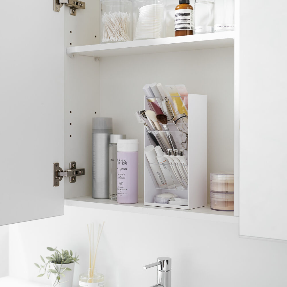 Makeup Storage Case : Compact Shape