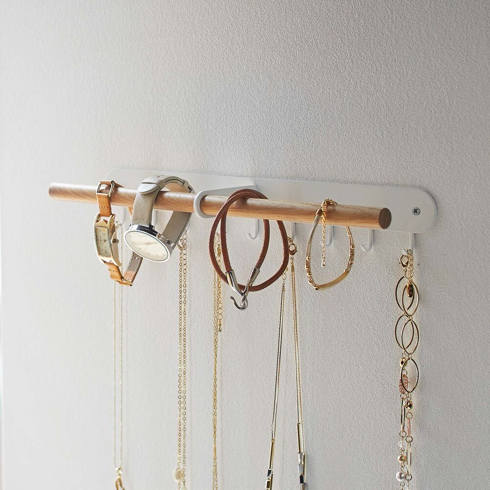 Wall-Mounted Accessory Rack : Easy Wall Mounting